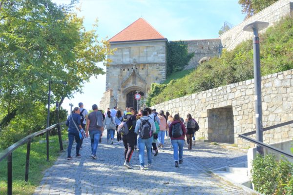 スロバキアのブラチスラバ城への行き方