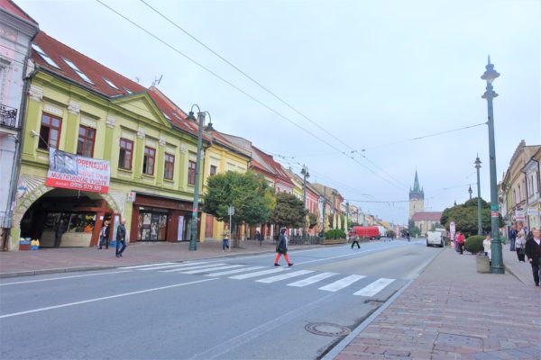 プレショフの旧市街を観光