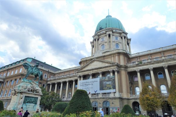 【ブダペスト】王宮の丘を散策してみた！見どころやアクセス方法について！
