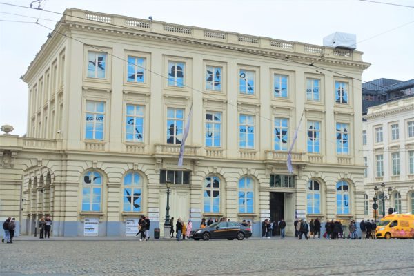 ブリュッセルカードで行ったマグリット王立美術館 (Magritte Museum)